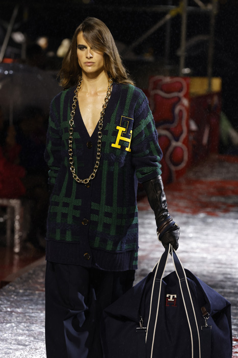 Hilfiger'ın Andy Warhol'dan İlham Aldığı Şov: Tommy Factory