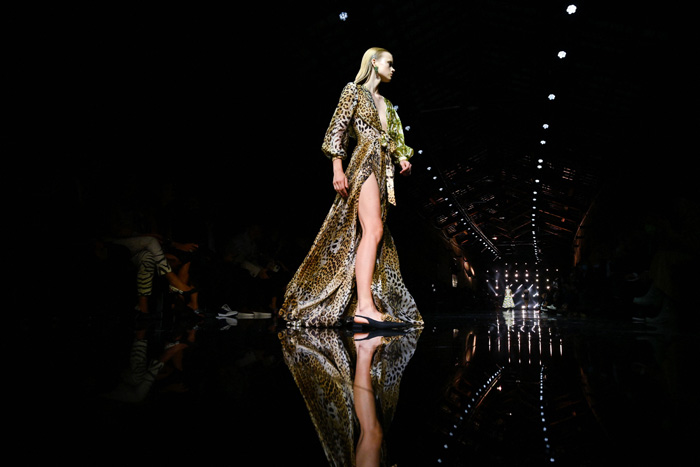 Roberto Cavalli İlkbahar/Yaz 2023