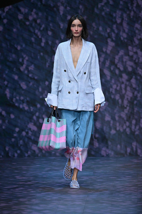 Emporio Armani İlkbahar/Yaz 2023