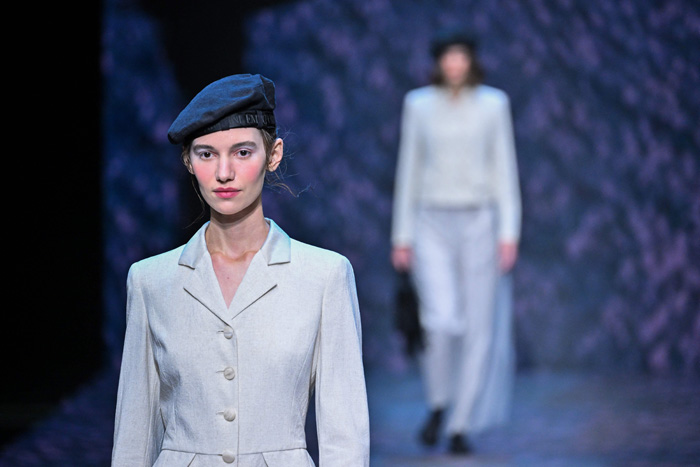 Emporio Armani İlkbahar/Yaz 2023