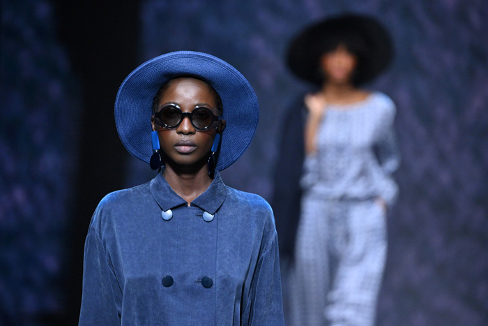 Emporio Armani İlkbahar/Yaz 2023