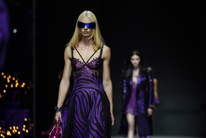 Versace İlkbahar/Yaz 2023