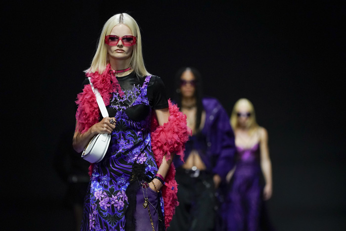 Versace İlkbahar/Yaz 2023