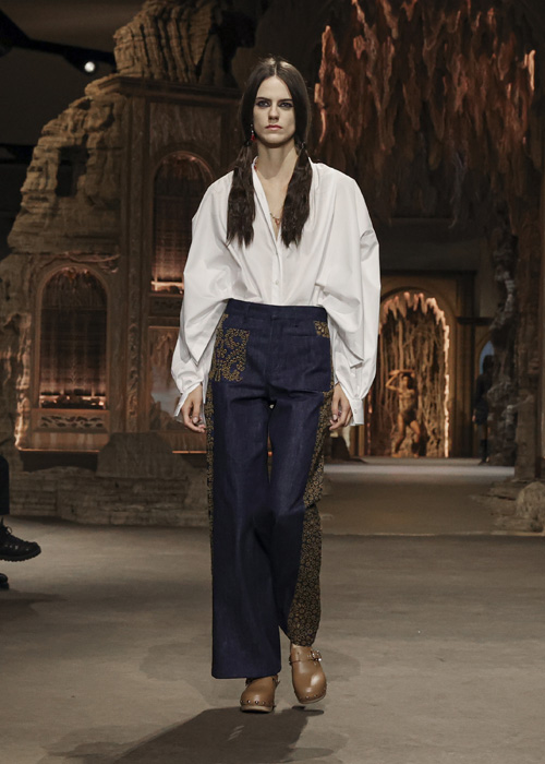 Dior İlkbahar/Yaz 2023: Büyülü Barok