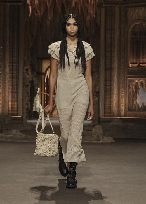 Dior İlkbahar/Yaz 2023: Büyülü Barok