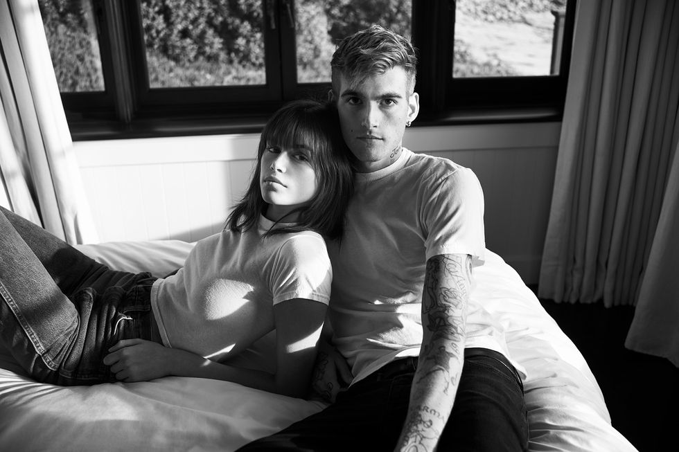 Kaia Gerber ve Hedi Slimane Malibu'nun Moda Başkenti Olduğunu Biliyor