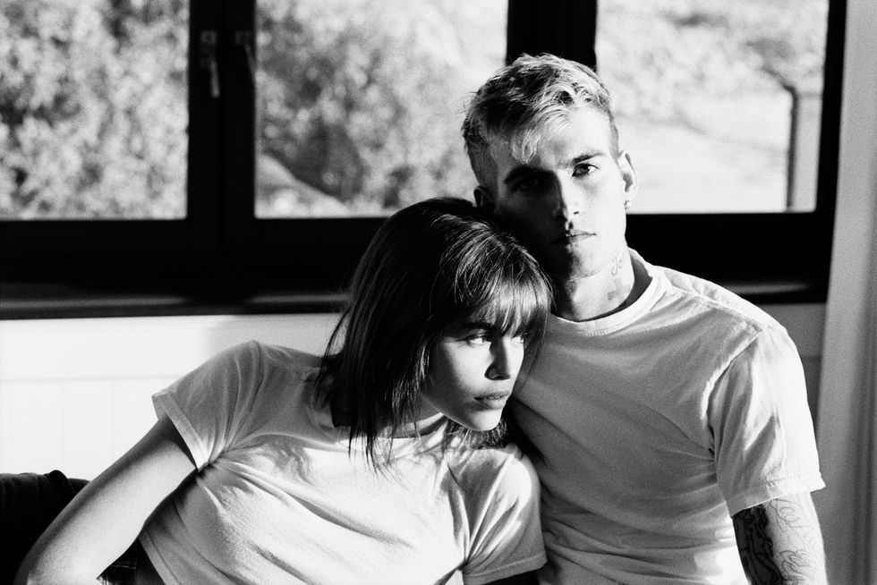 Kaia Gerber ve Hedi Slimane Malibu'nun Moda Başkenti Olduğunu Biliyor