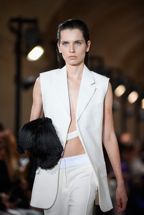 Victoria Beckham İlkbahar/Yaz 2023