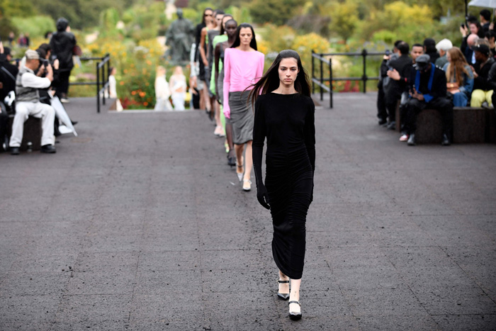 Givenchy İlkbahar/Yaz 2023