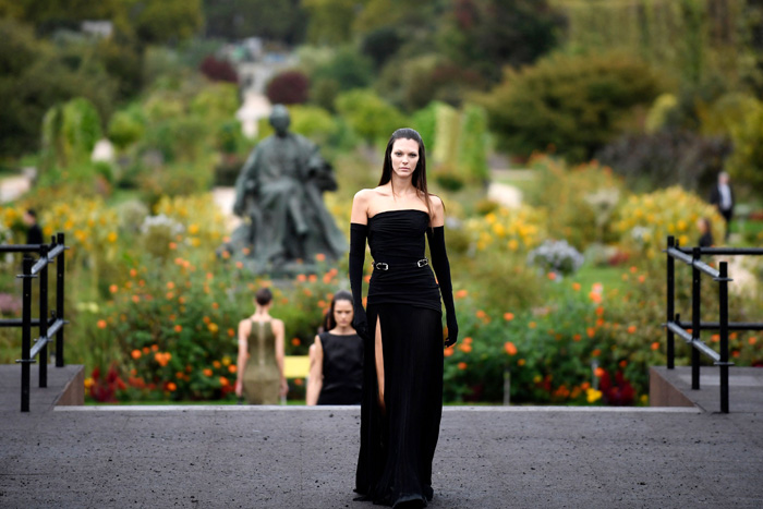 Givenchy İlkbahar/Yaz 2023