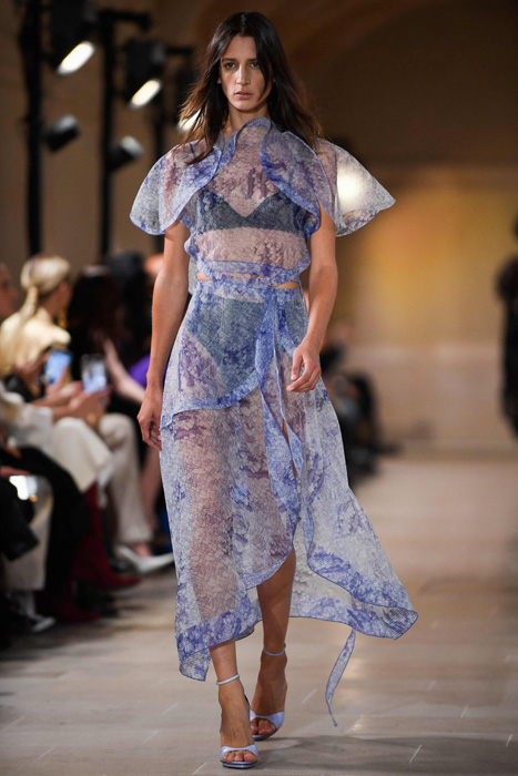 Victoria Beckham İlkbahar/Yaz 2023