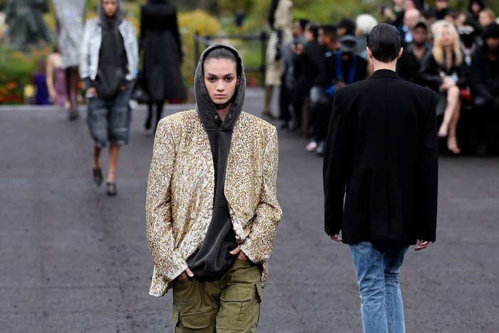 Givenchy İlkbahar/Yaz 2023