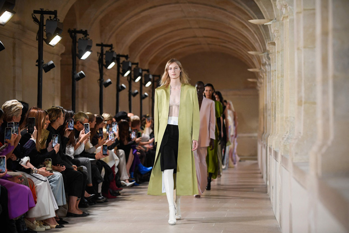 Victoria Beckham İlkbahar/Yaz 2023