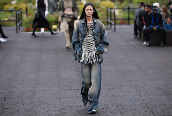 Givenchy İlkbahar/Yaz 2023