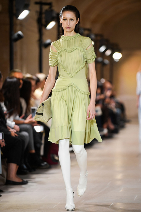 Victoria Beckham İlkbahar/Yaz 2023