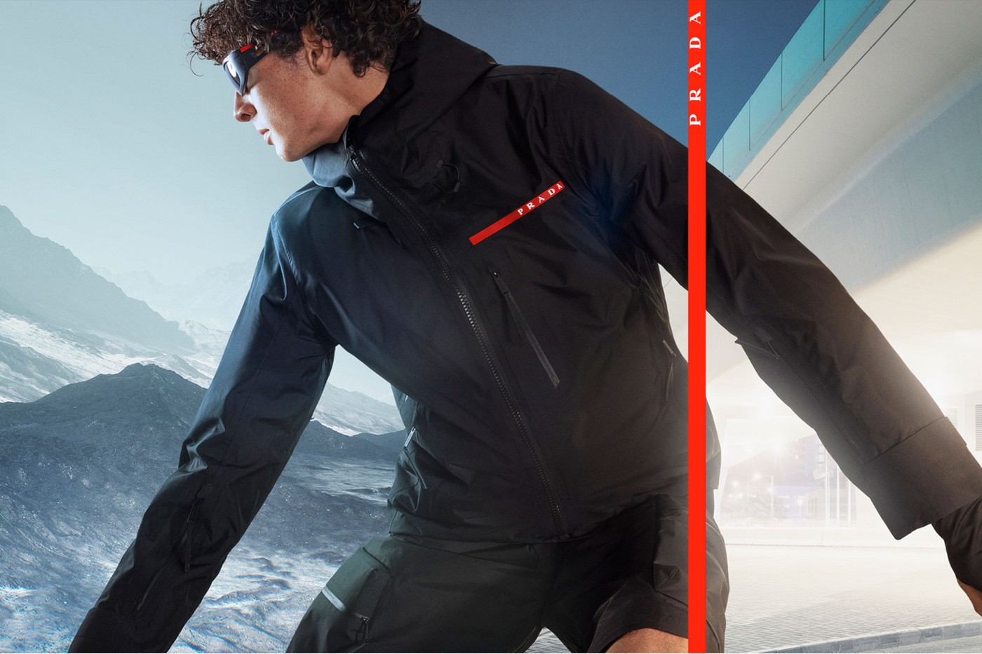 Charli D'Amelio Prada Linea Rossa'nın Yüzü Oldu