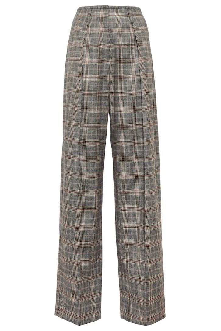 Şık Bir Görünüm Yaratacak Ofis Pantolonları