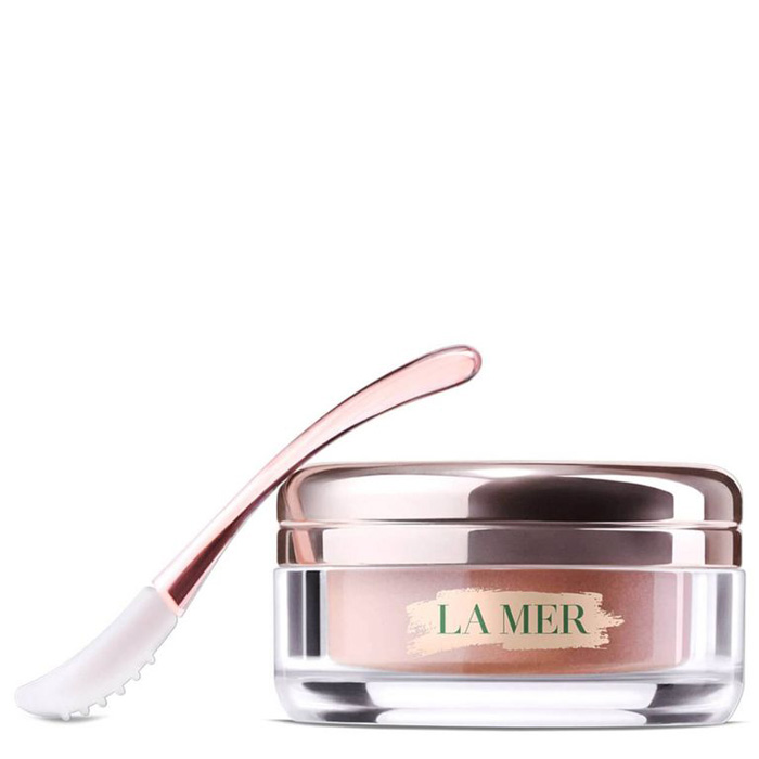 Kuru ve Çatlamış Dudaklar İçin En İyi 10 Dudak Peelingi