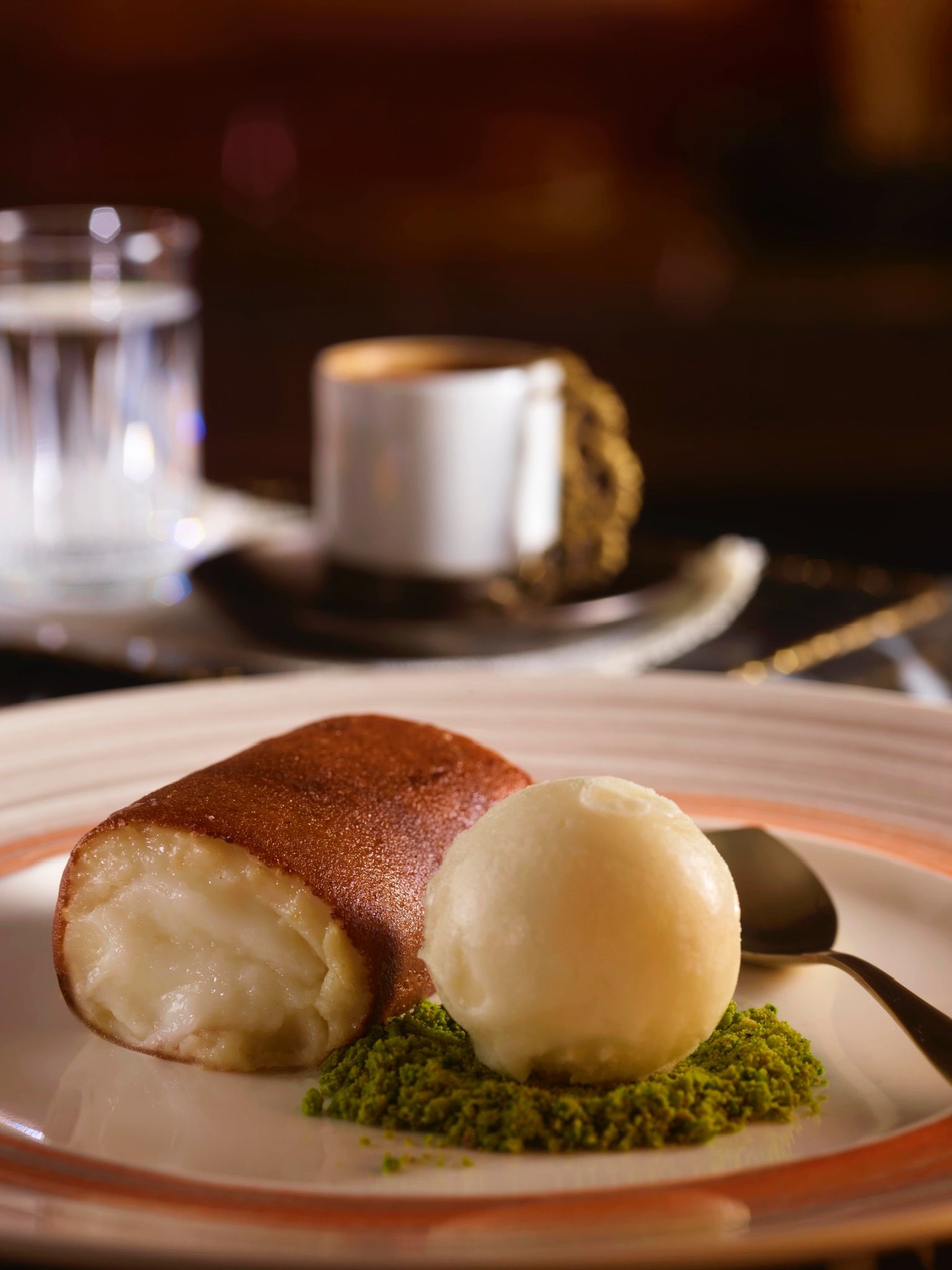 Şehrin Yeni Gastro-Terası; Izaka Terrace