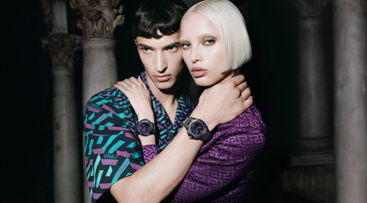 Versace İle Tutku Dolu Saatler