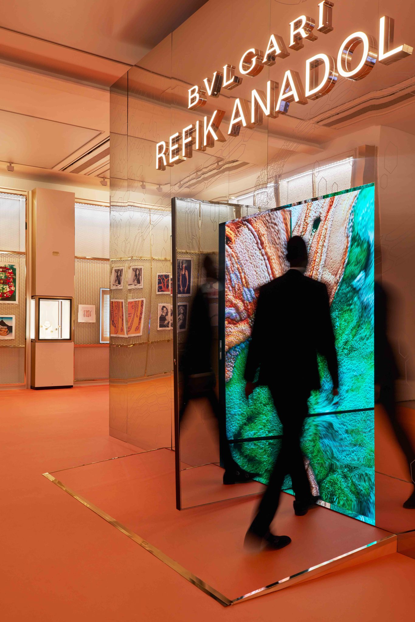 Refik Anadol İle Bulgari Serpenti Metamorfozu