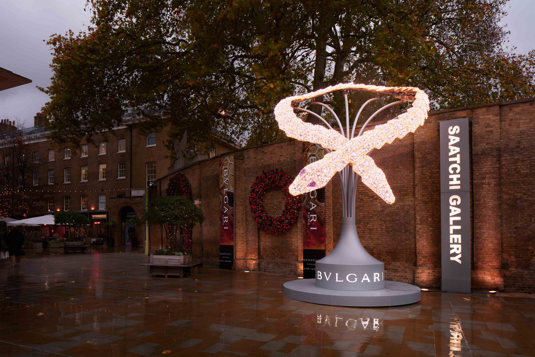 Refik Anadol İle Bulgari Serpenti Metamorfozu