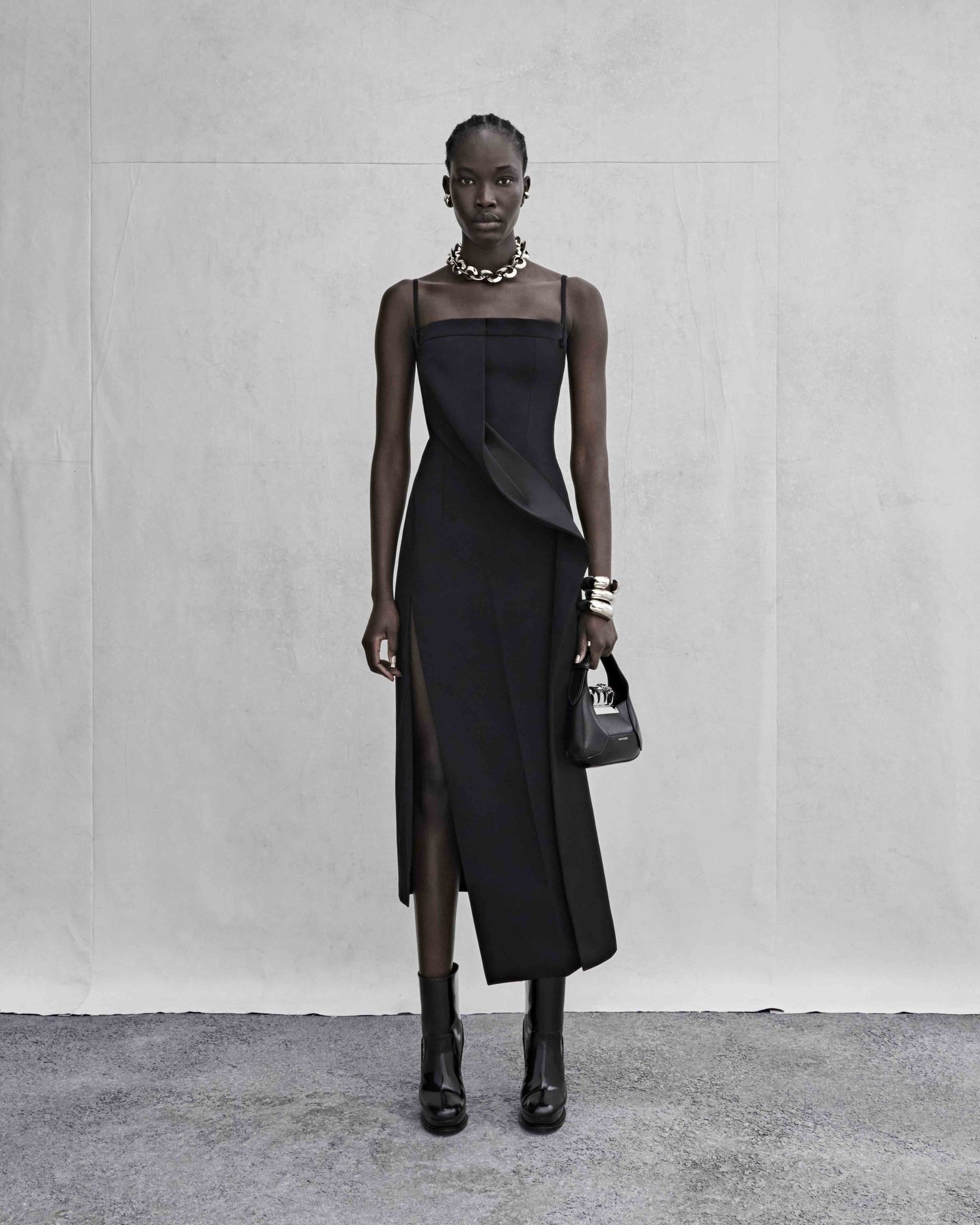 Alexander McQueen'in Yeni Çantaları