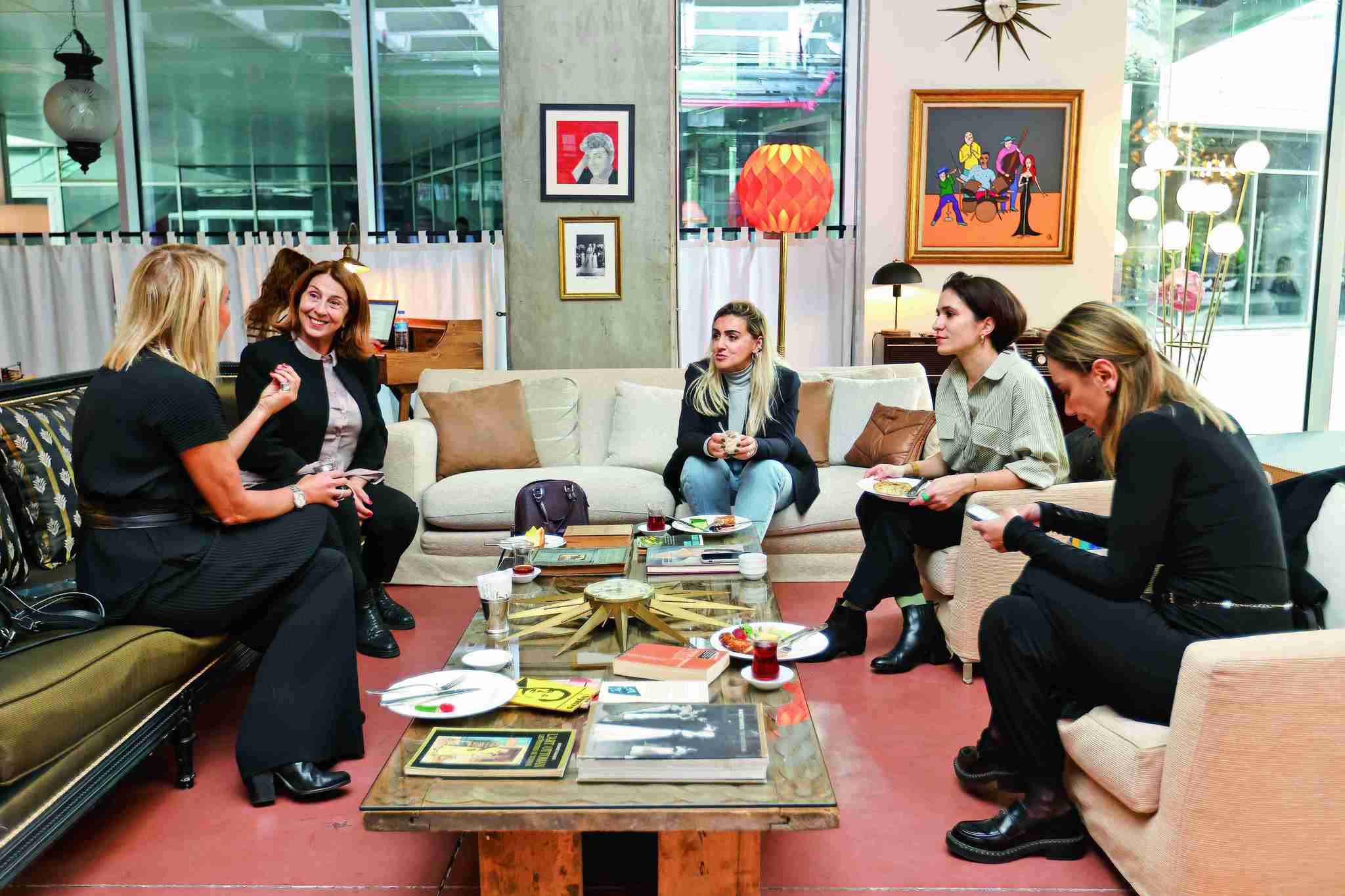 Arnica İle Sanat Ve Tasarım Dolu Bir Kahvaltı