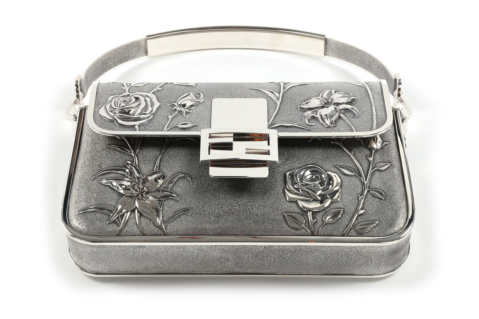 Tiffany & Co. Dokunuşuyla Fendi Baguette Tasarımlarını Keşfedin