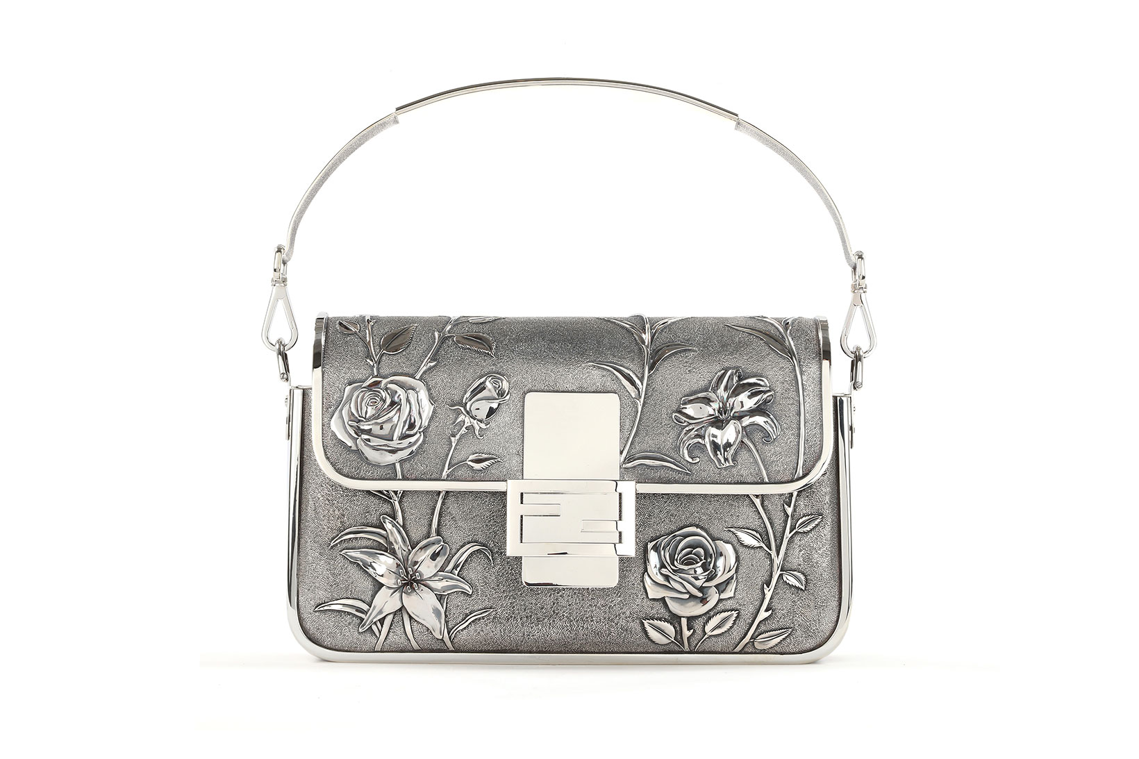 Tiffany & Co. Dokunuşuyla Fendi Baguette Tasarımlarını Keşfedin