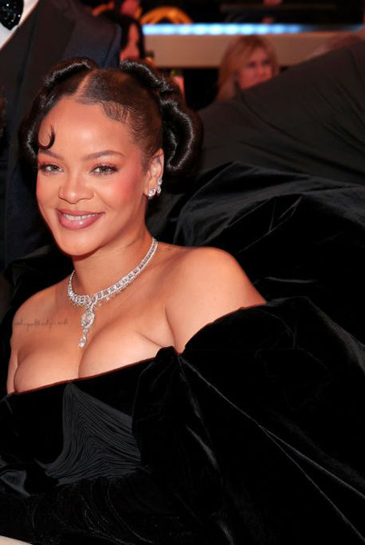 80. Altın Küre Ödülleri'nden En İyi Saç ve Makyajlar