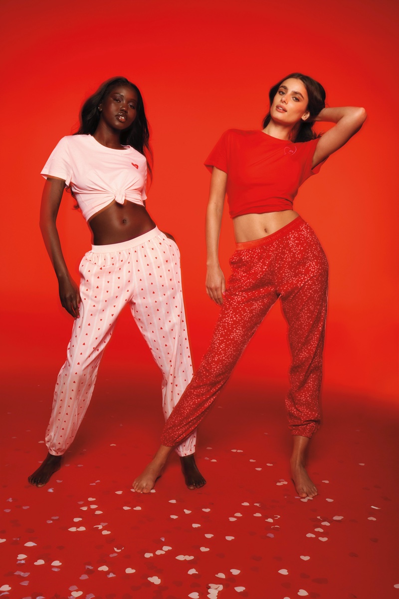 Bella Hadid İle Unutulmaz Sevgililer Günü