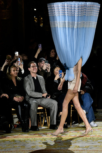 Viktor & Rolf Couture İlkbahar 2023