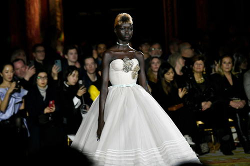 Viktor & Rolf Couture İlkbahar 2023