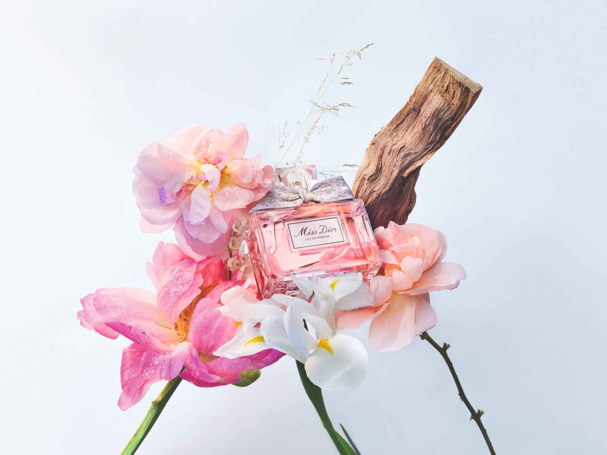 MISS DIOR  BLOOMING BOUQUET