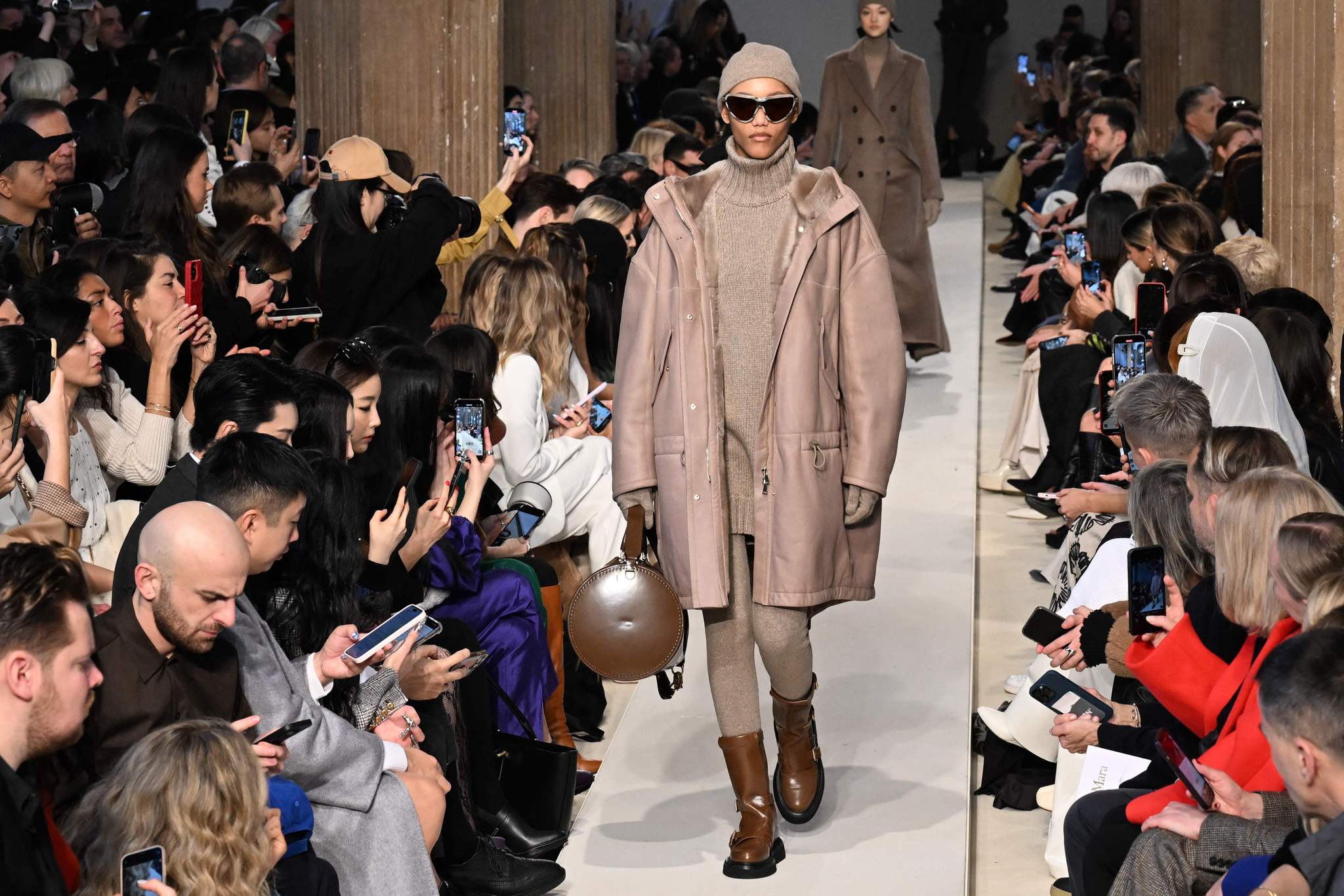 Max Mara Sonbahar/Kış 2023