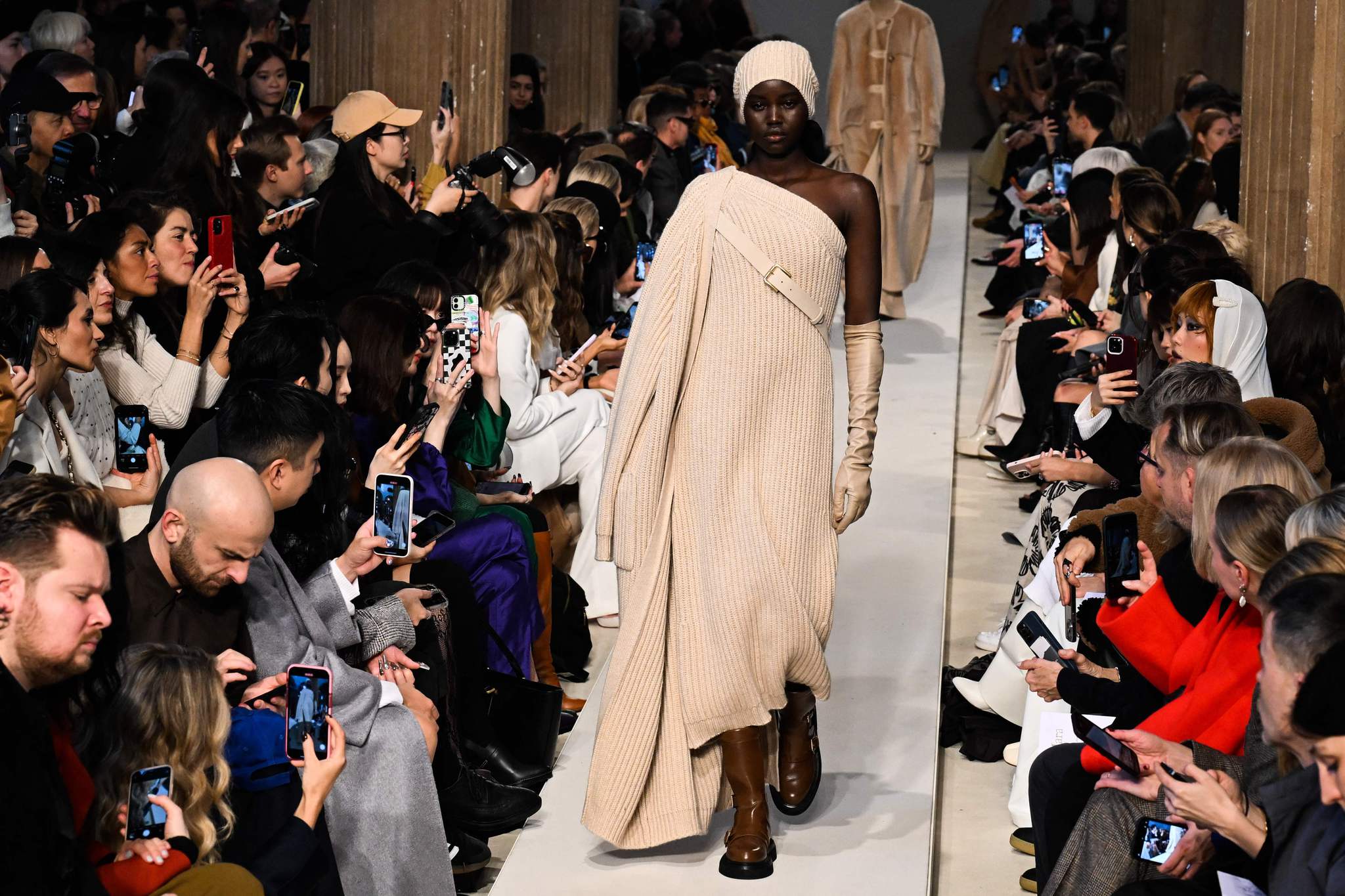 Max Mara Sonbahar/Kış 2023