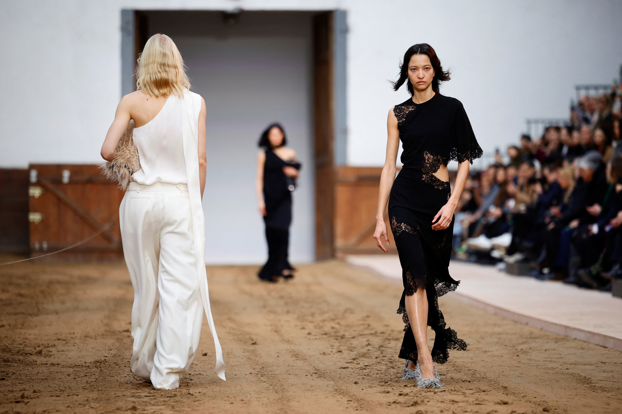 Stella McCartney Sonbahar/Kış 2023