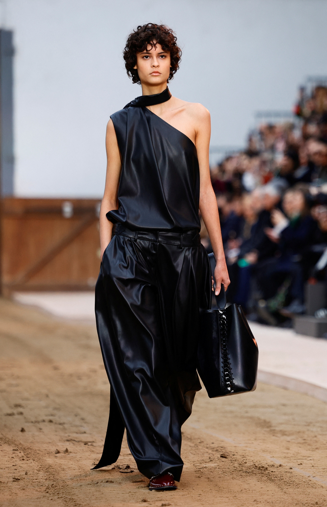 Stella McCartney Sonbahar/Kış 2023