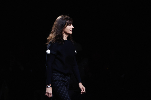 Chanel Sonbahar/Kış 2023'te Çiçek Açıyor