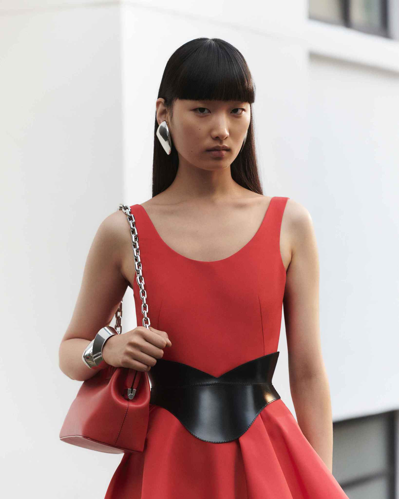 Alexander McQueen’in Yeni Çantası: Peak