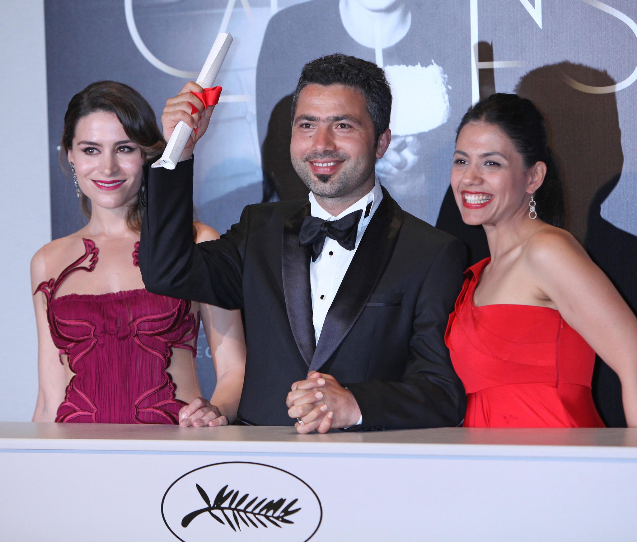 2012 - Sessiz / Rezan Yeşilbaş