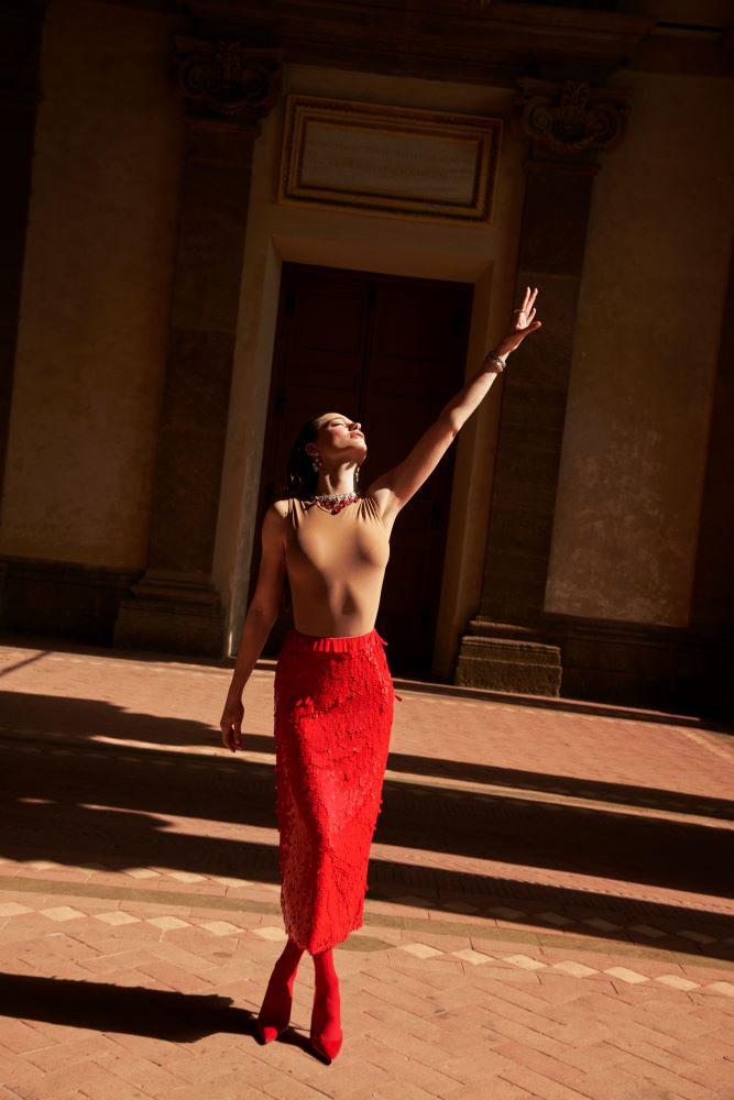 Bulgari ile işbirliğin devam ediyor. Böyle köklü bir markanın elçileri arasında olmak senin için ne ifade ediyor?