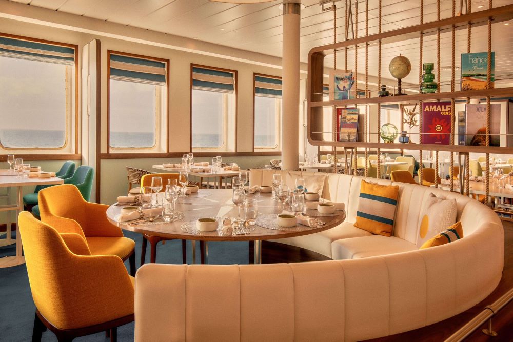 2023 yılının lüks yolcu gemisi Club Med'de seyahat