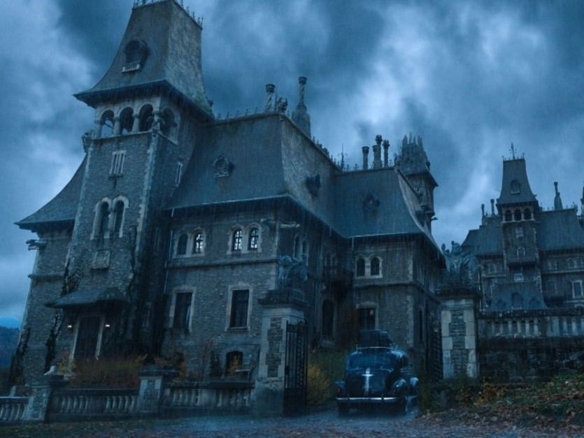 Cadılar Bayramı Ruhunu Hissettirecek 5 Dizi Önerisi