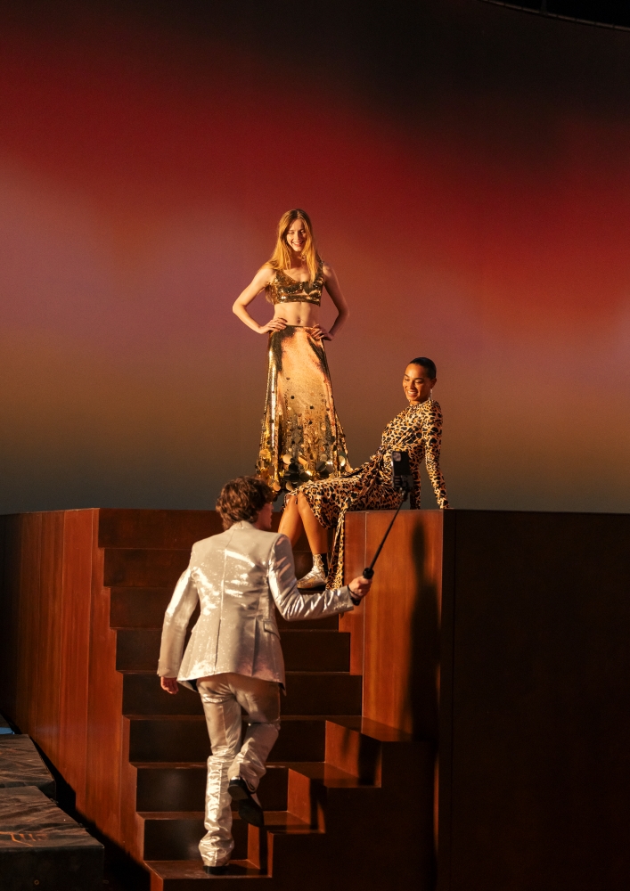 Rabanne x H&M Koleksiyonu Parti Şıklığına Yeni Bir Boyut Getiriyor