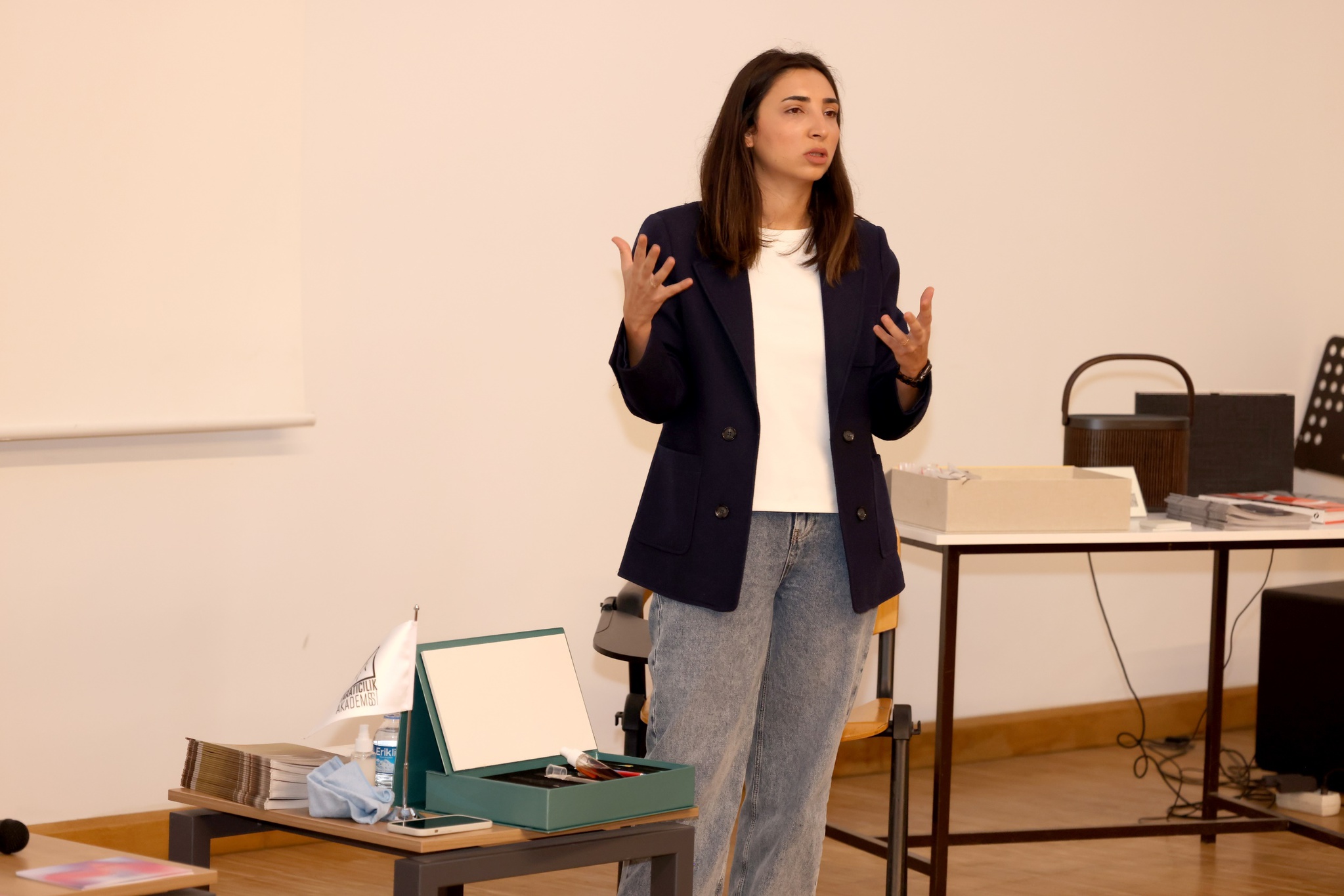 Gelecek Ne Getirecek?