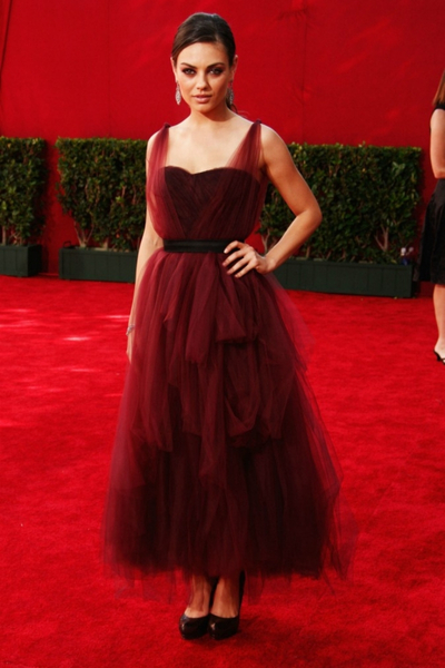 Tüm Zamanların En Şık Emmy Elbiseleri