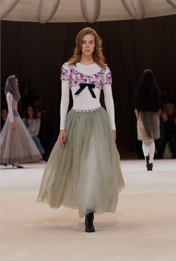 Chanel 2024 İlkbahar/Yaz Couture Defilesi