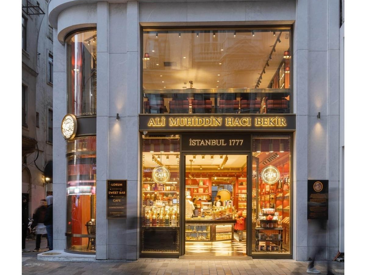 Ali Muhiddin Hacı Bekir’in İkonik Mağazası Artık İstiklal Caddesi’nde